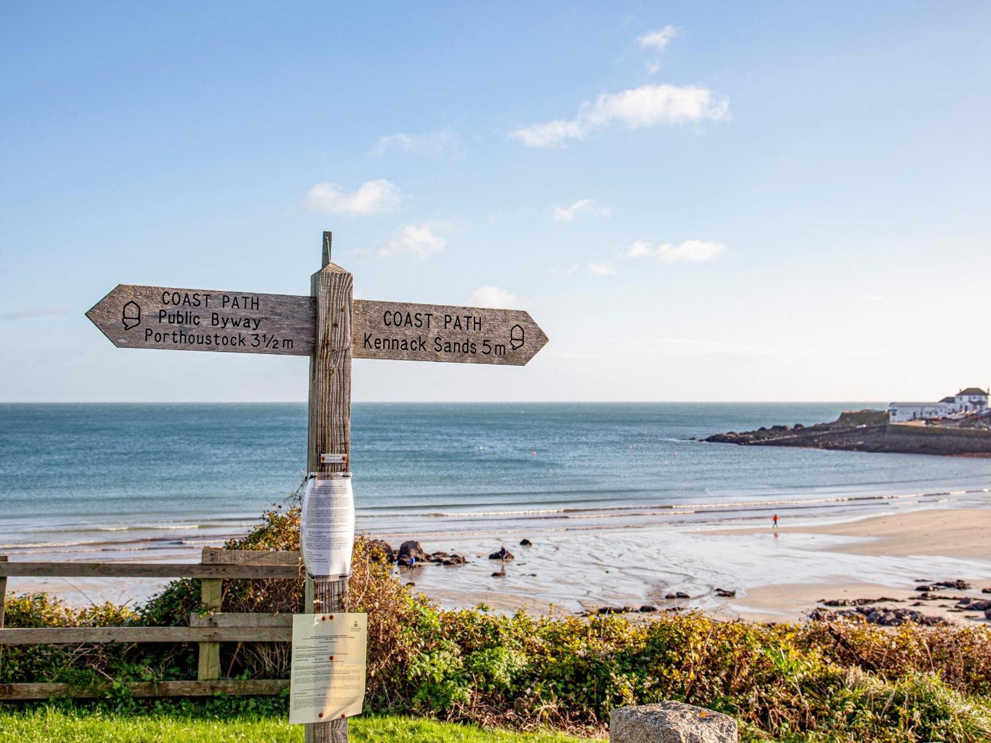 Holiday home Headland